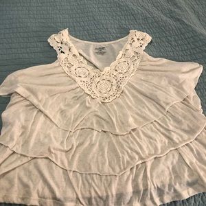 👒Cute cream tank to🎀